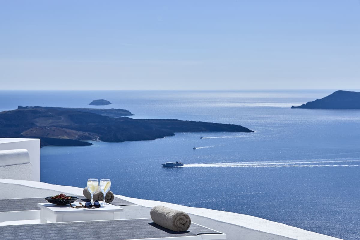 Nautilus Residence — luxury villa photo 1
