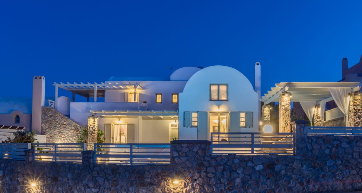 Michaela Residence — luxury villa photo 1