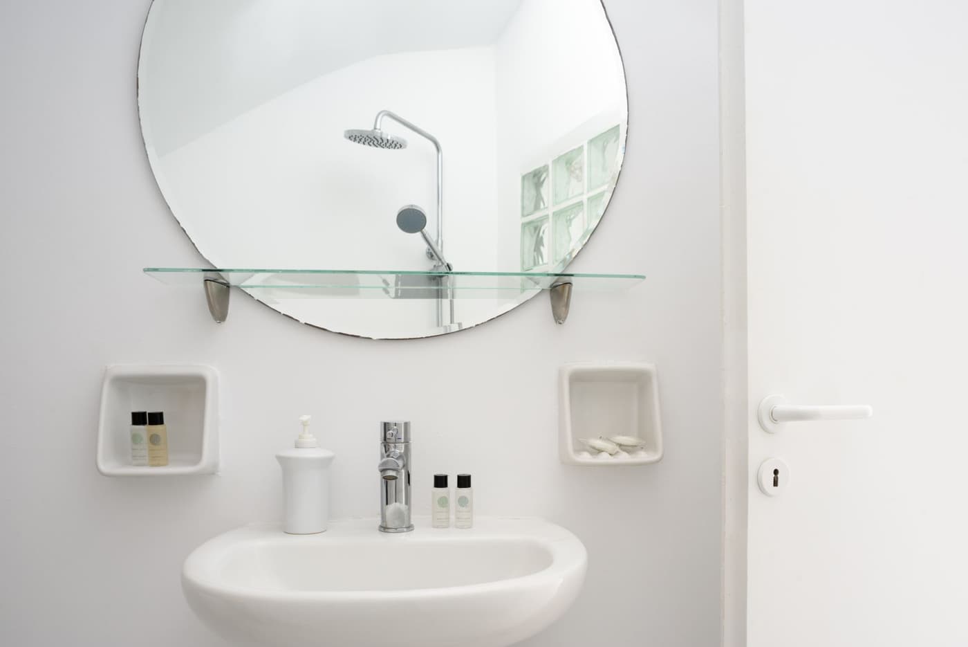 White House Villa — luxury villa photo 3