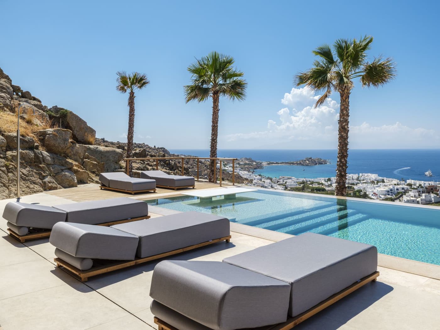 Villa White — luxury villa photo 3