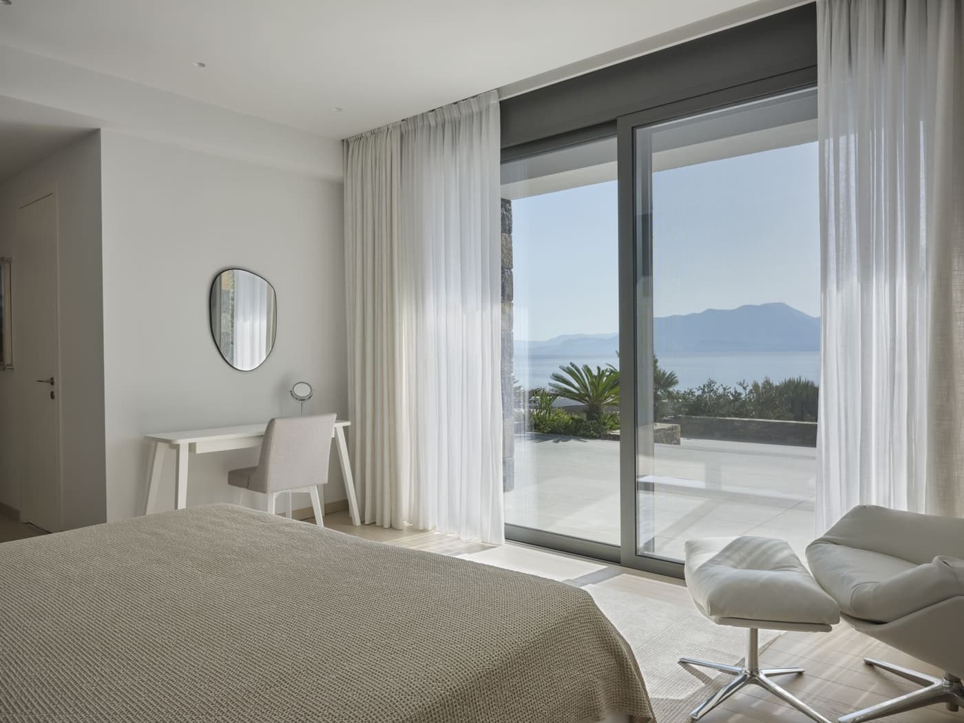 H2O Art Beach Villa — luxury villa photo 3