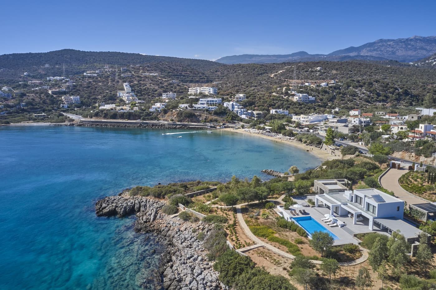 H2O Art Beach Villa — luxury villa photo 1