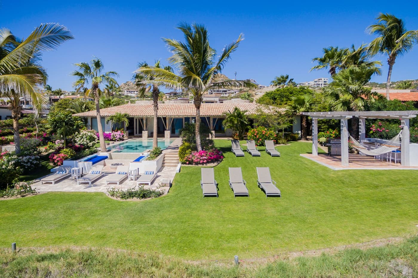 Piedra Blanca — luxury villa photo 3