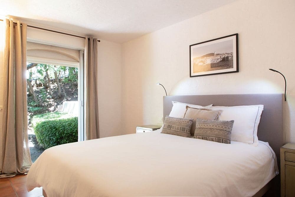 Villa Cap View — luxury villa photo 2
