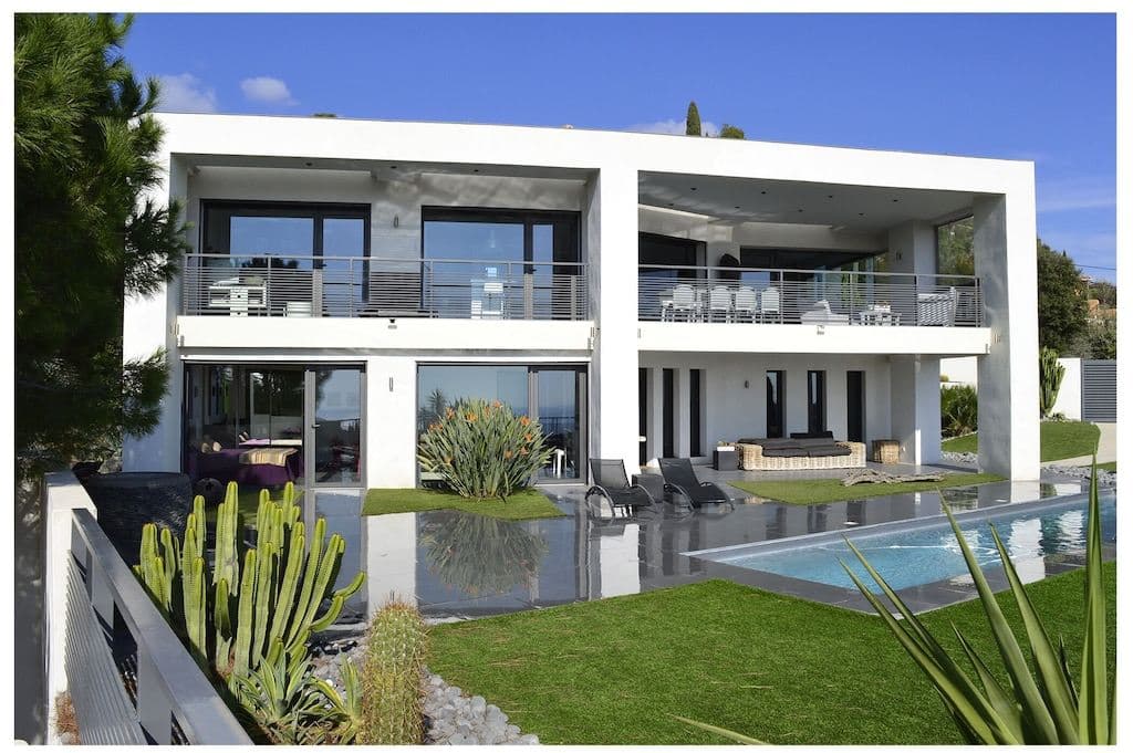 Villa Cavalaire — luxury villa photo 1