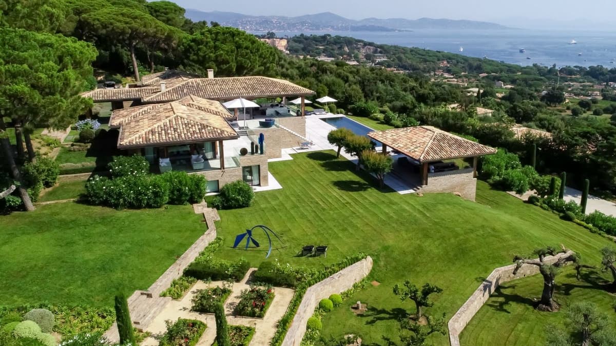 Villa Poa — luxury villa photo 1