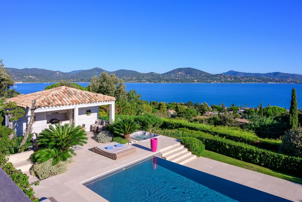 Villa Mistral — luxury villa photo 1
