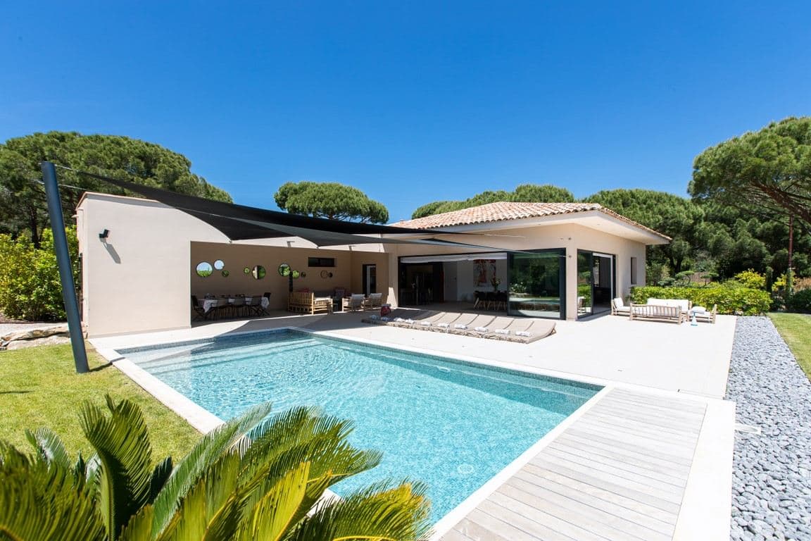 Villa L Oumede — luxury villa photo 1