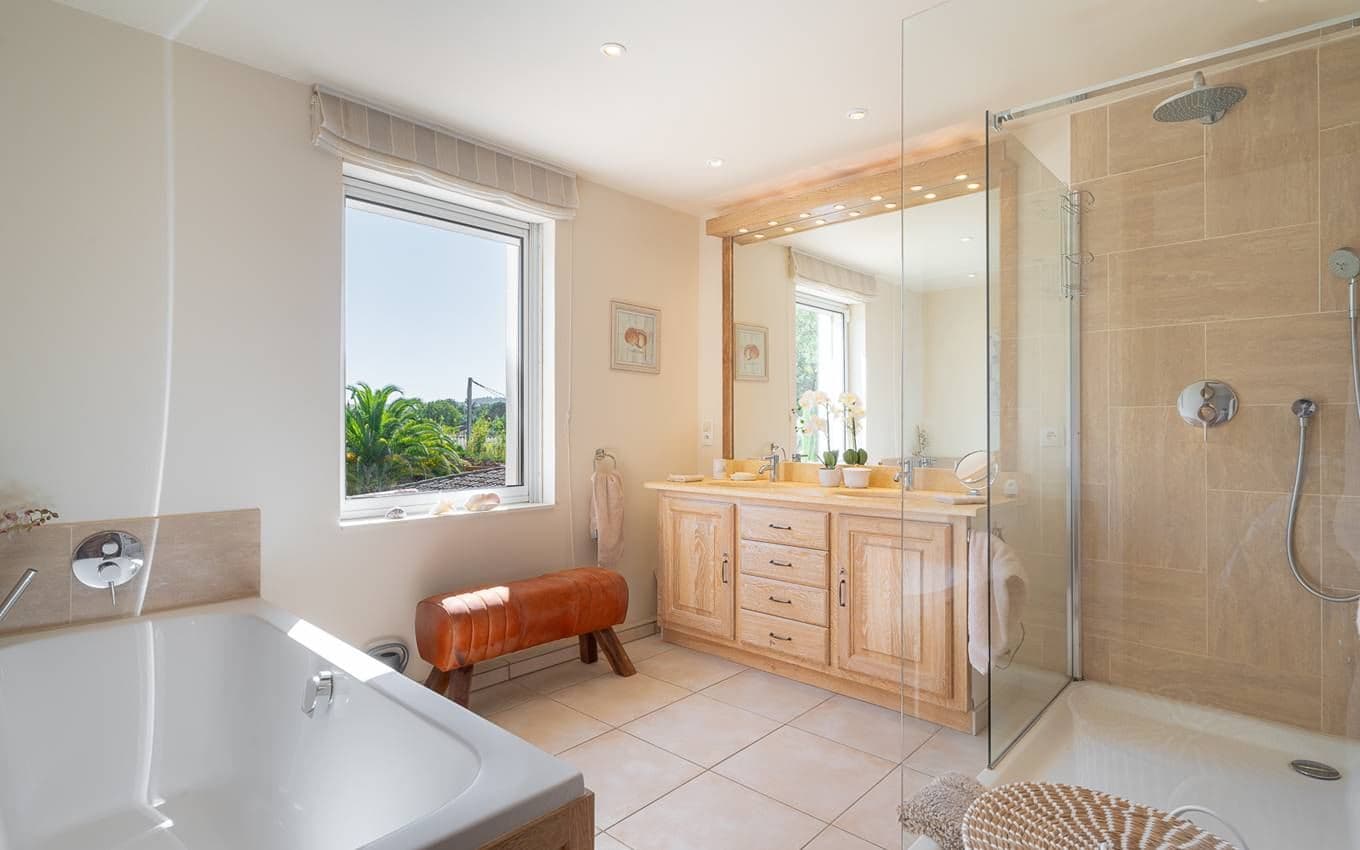 Villa Poppy — luxury villa photo 1