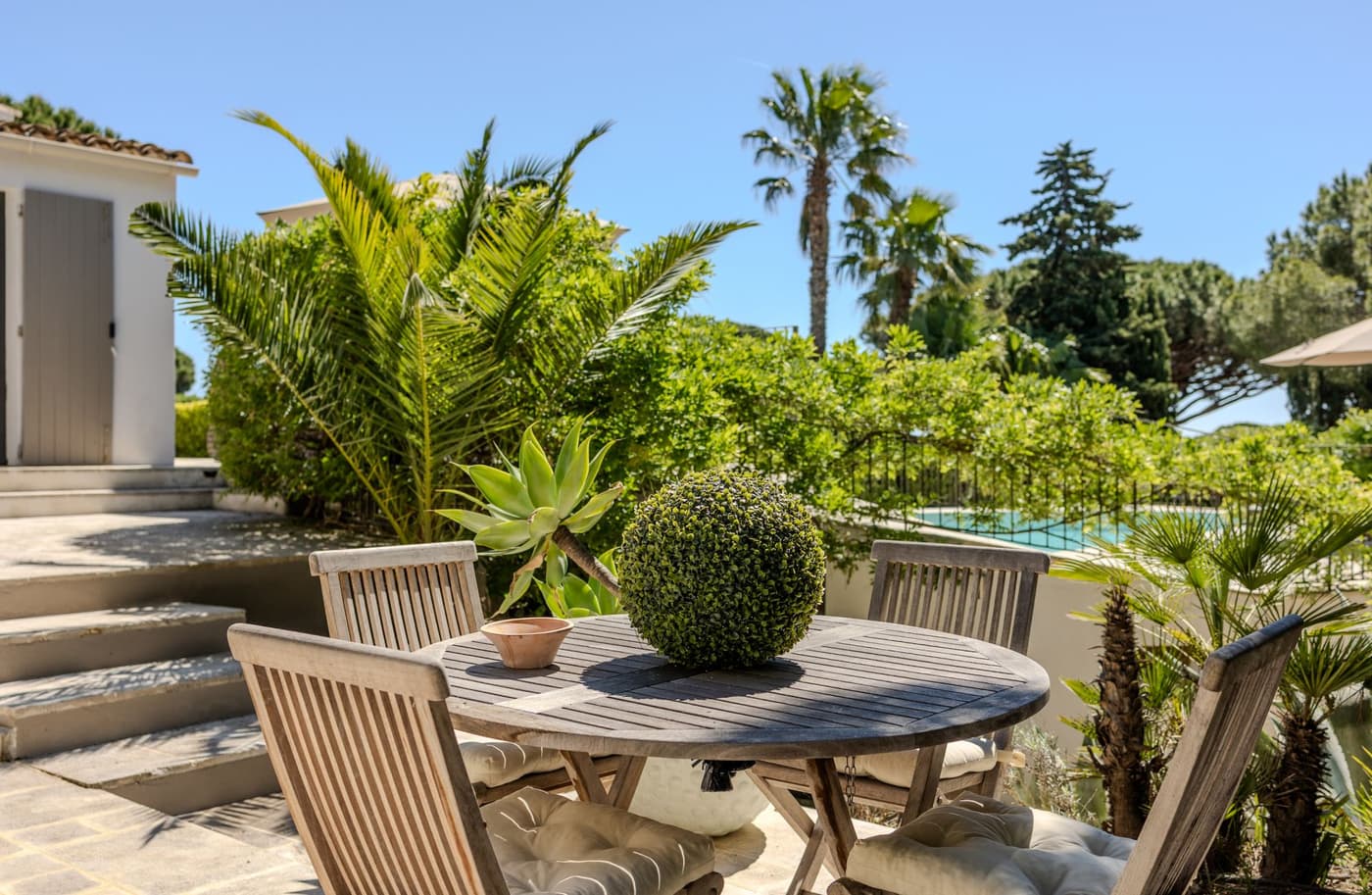 Villa Bleu — luxury villa photo 2