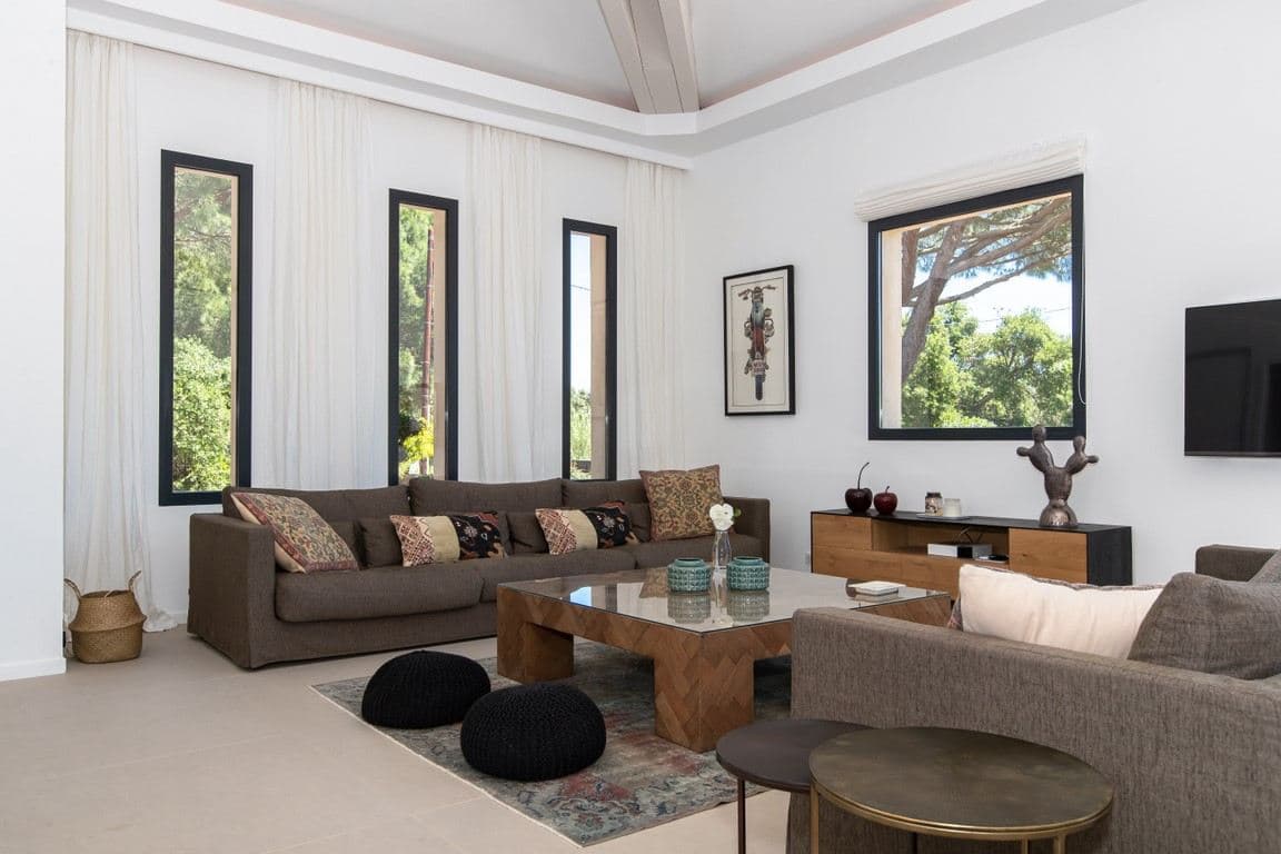 Villa L Oumede — luxury villa photo 1