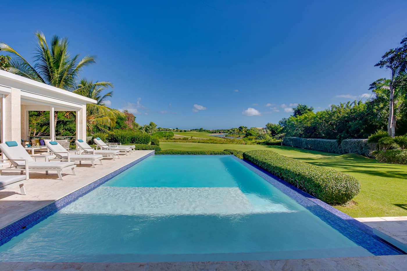 Hacienda C1 — luxury villa photo 2