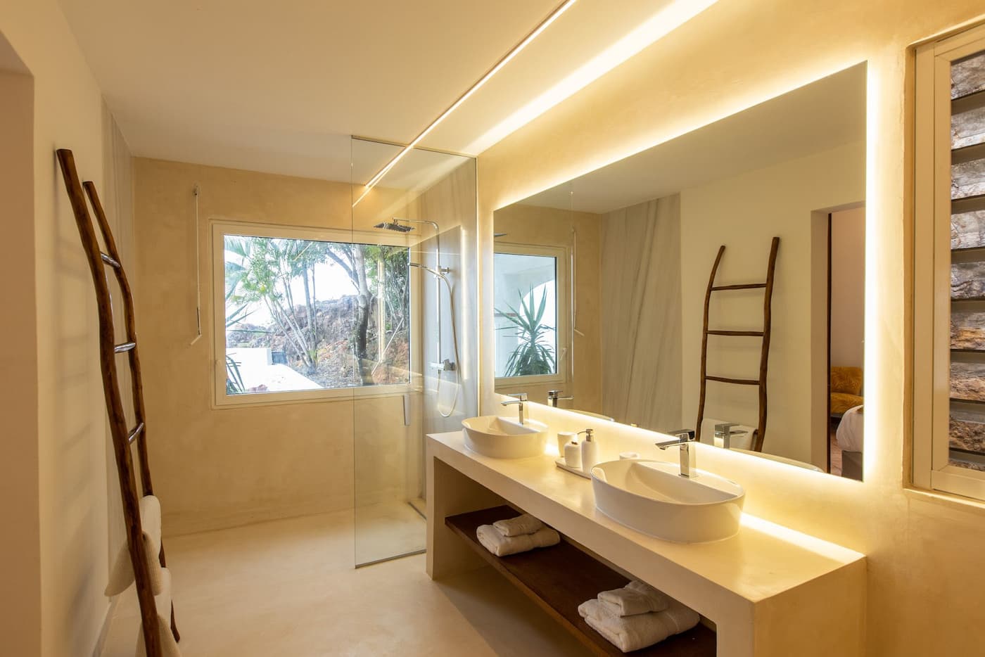 Villa Agama — luxury villa photo 38