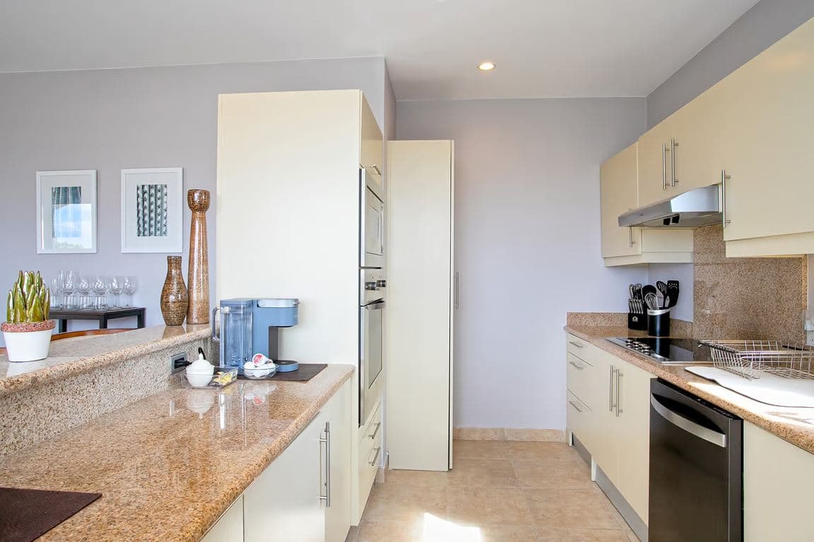 Sea Breeze 3 Bdr Condo — luxury villa photo 13