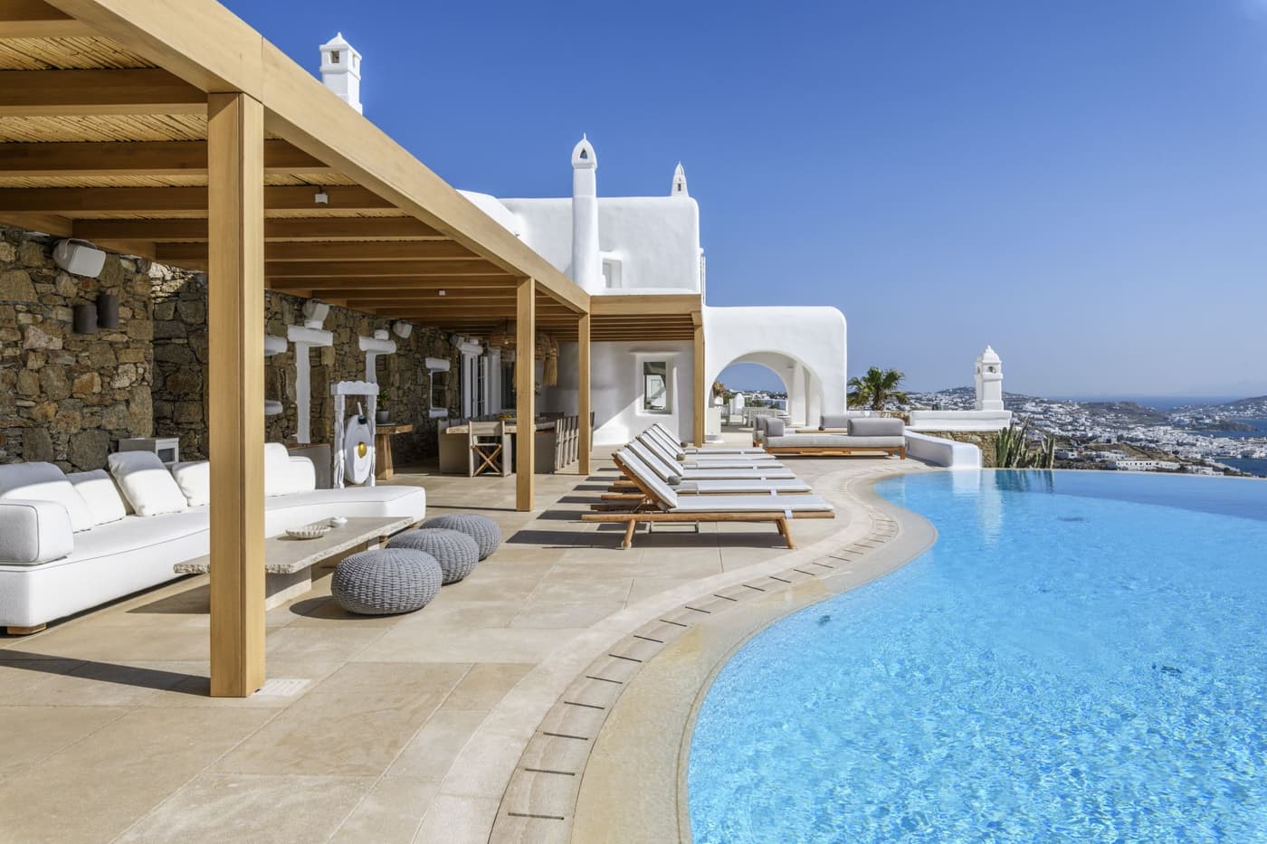 Villa Breeze — luxury villa photo 1