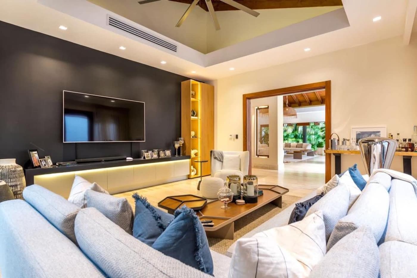 Villa Sky — luxury villa photo 22
