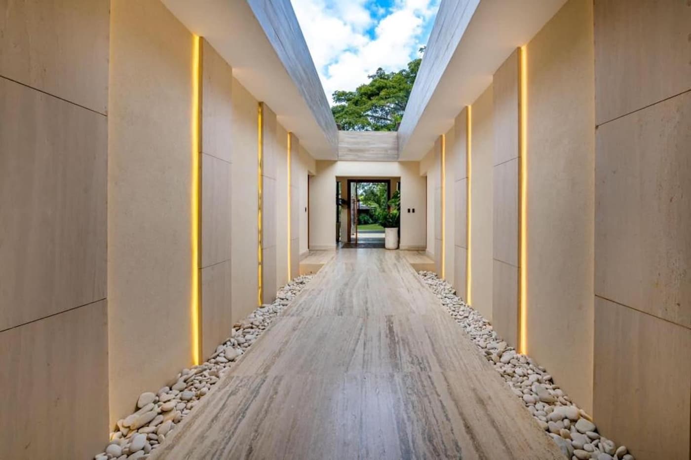 Villa Sky — luxury villa photo 21
