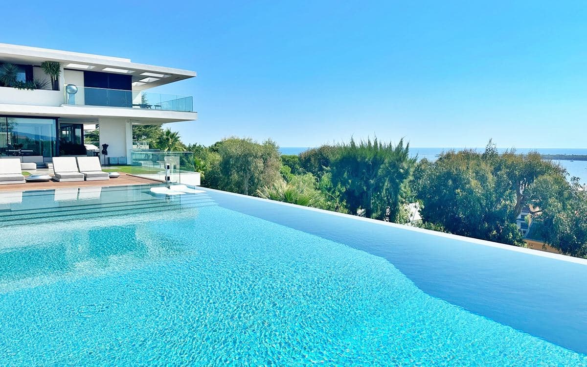 Villa Cristal — luxury villa photo 2