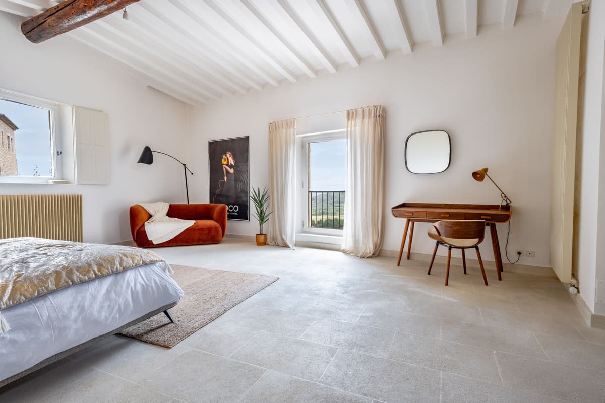 Vigne Vierge — luxury villa photo 40