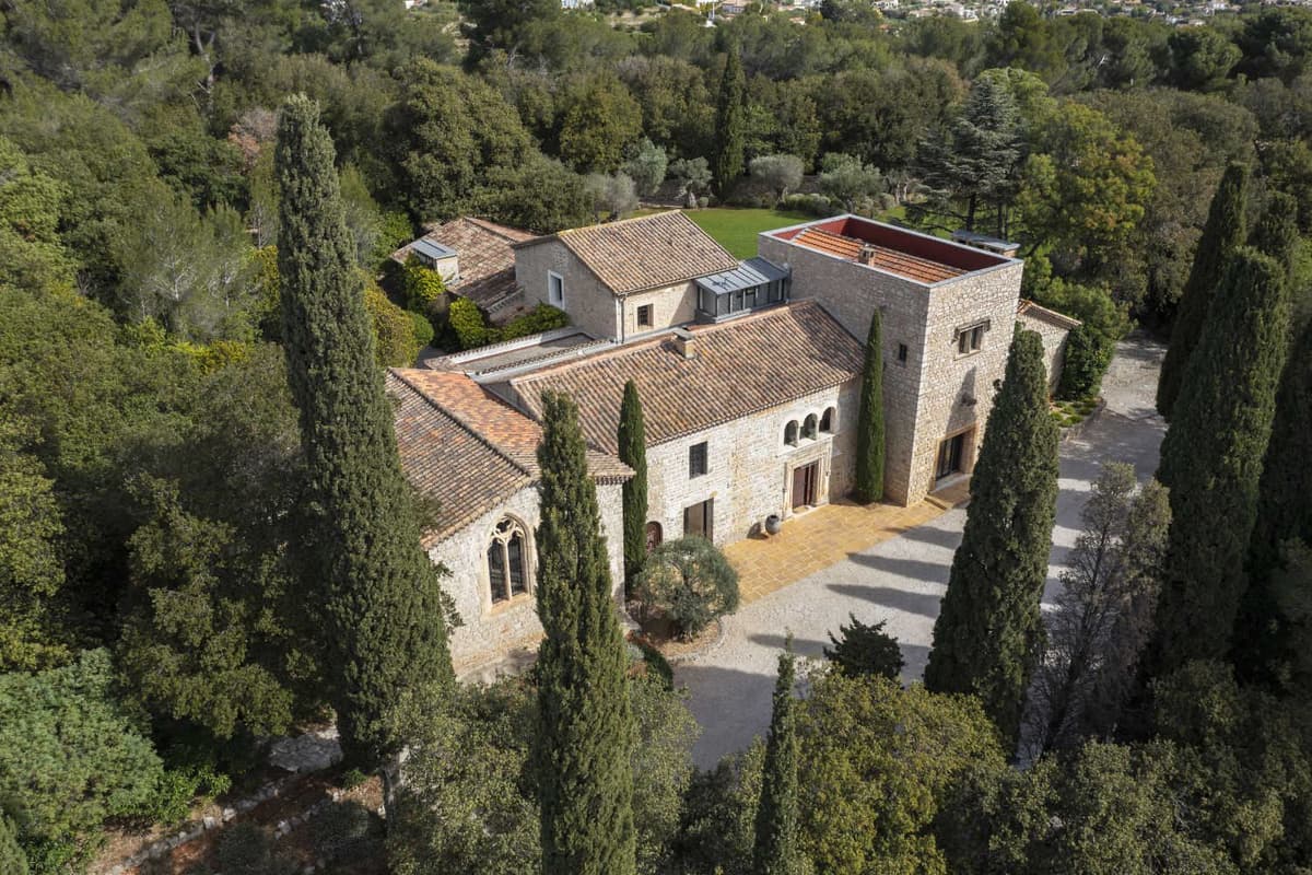 Villa La Madone — luxury villa photo 1