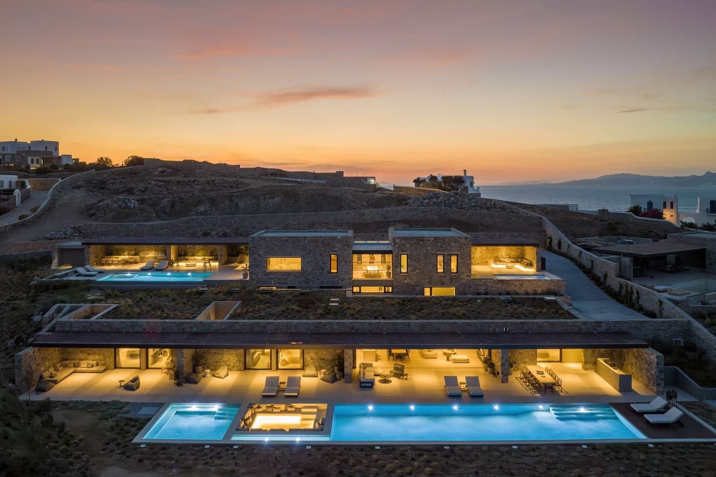 Villa Neste — luxury villa photo 2