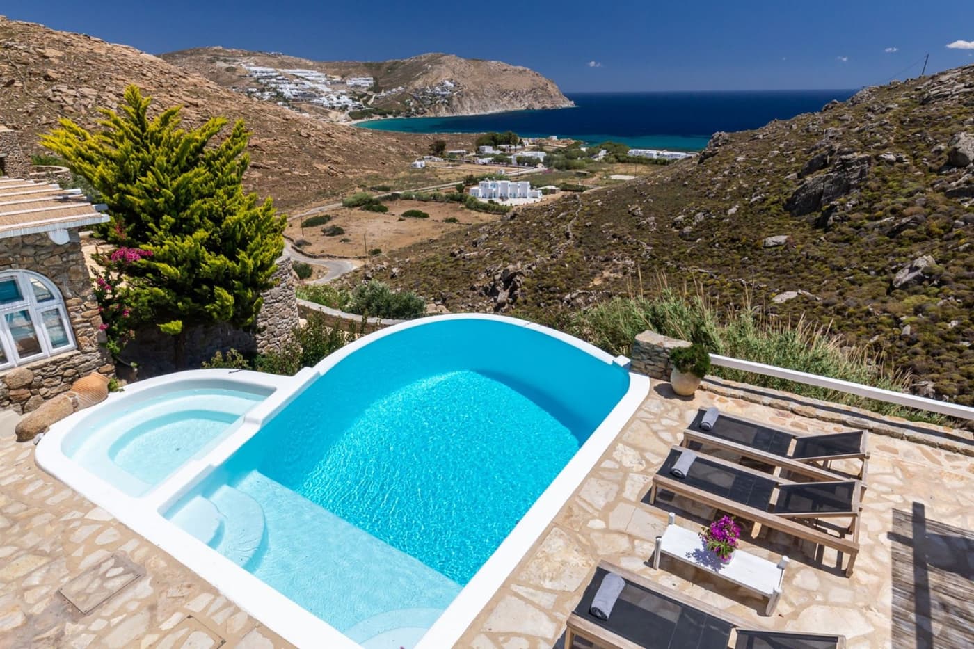 Villa Olla — luxury villa photo 2