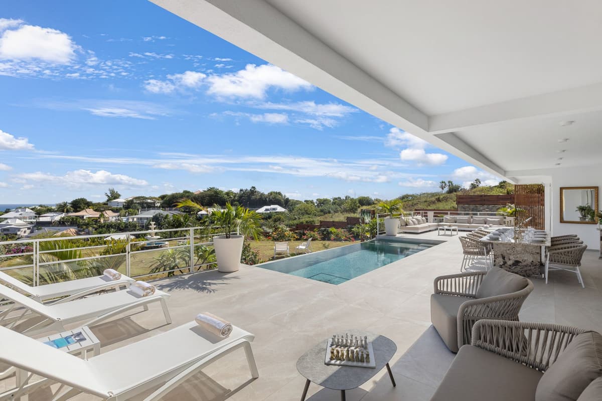 Fleurs de Lys — luxury villa photo 1