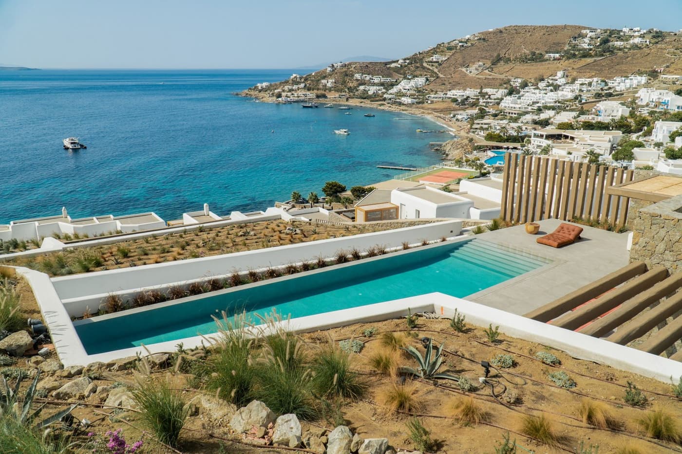 Villa Quate — luxury villa photo 1