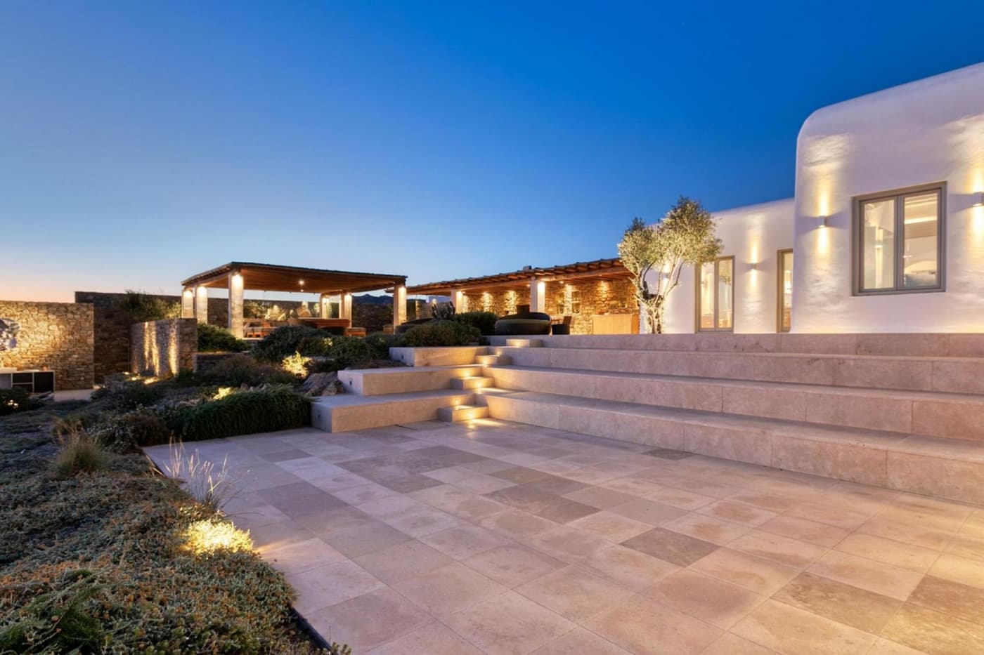 Villa Infinity - Super Paradise — luxury villa photo 1