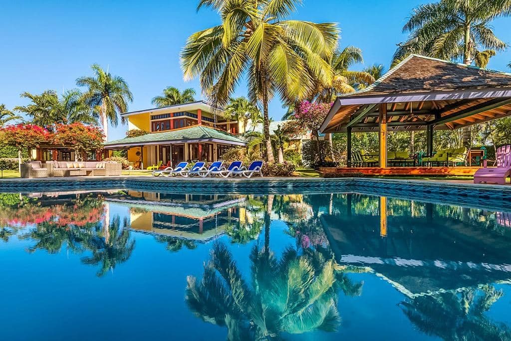 Villa Playa — luxury villa photo 1