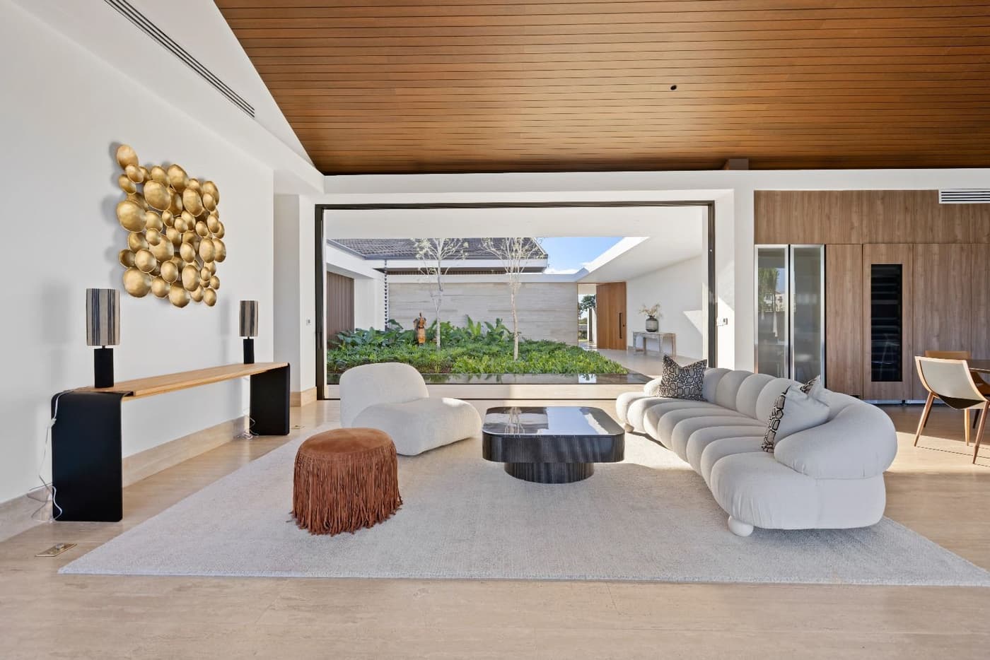 Villa Anes — luxury villa photo 1