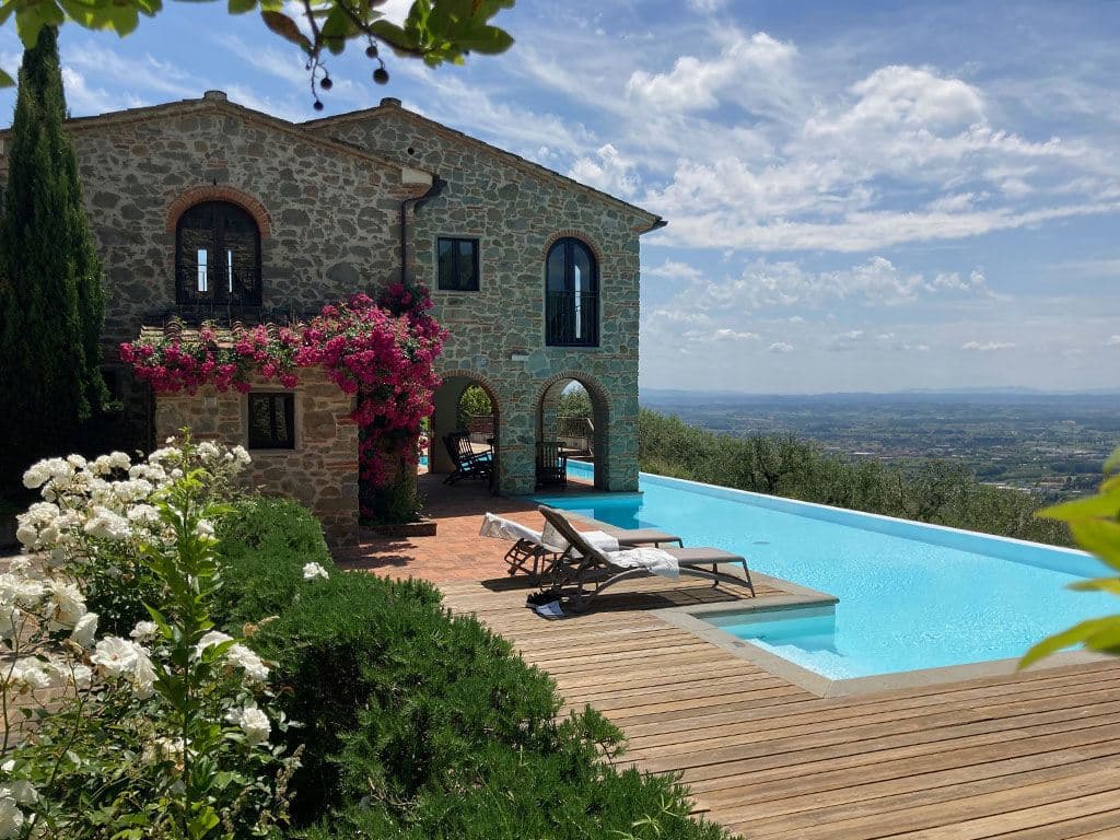 Villa Larciano — luxury villa photo 2
