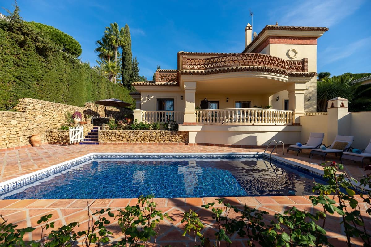 Villa Ros — luxury villa photo 1