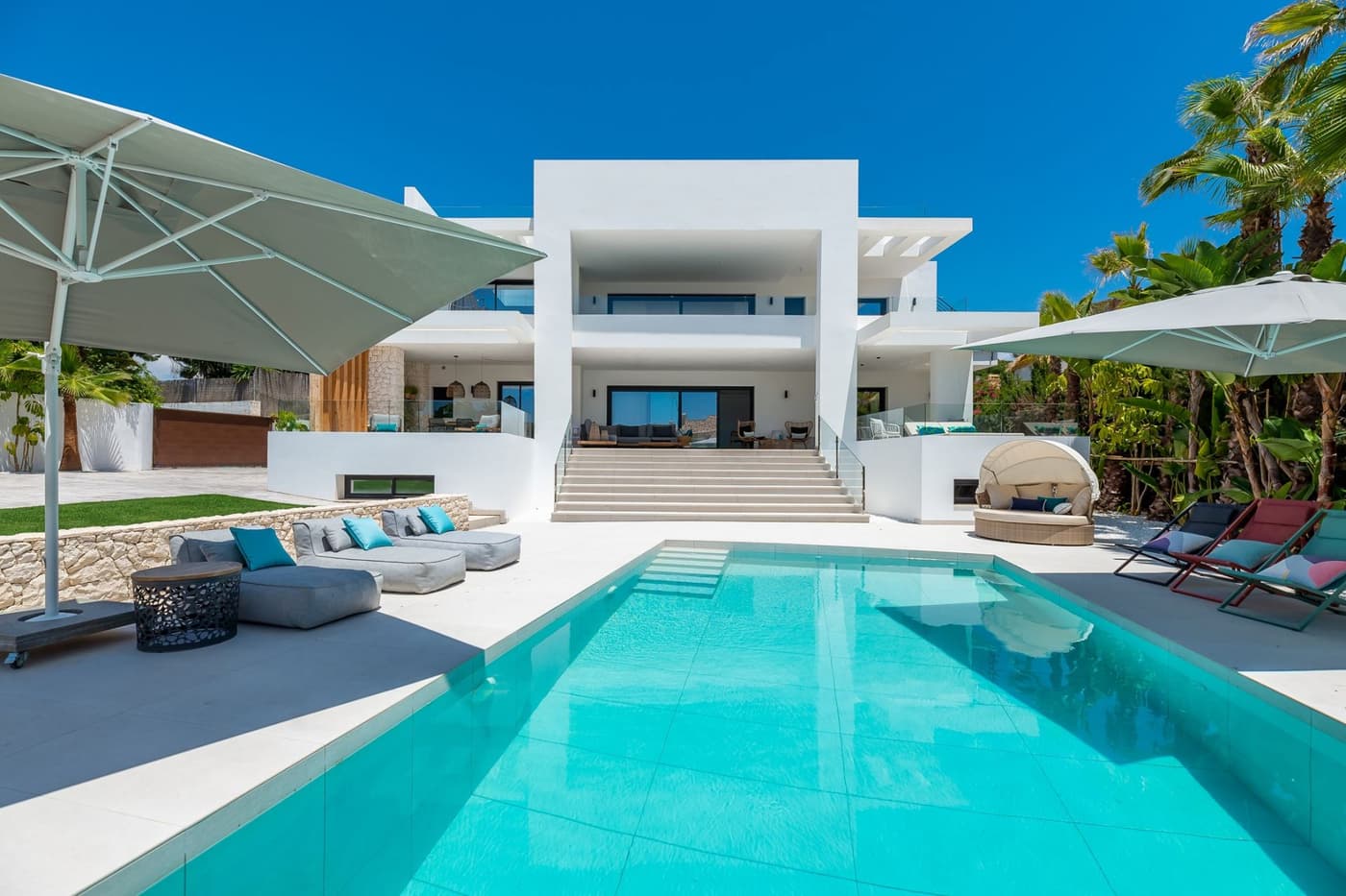 Villa Vanda — luxury villa photo 1