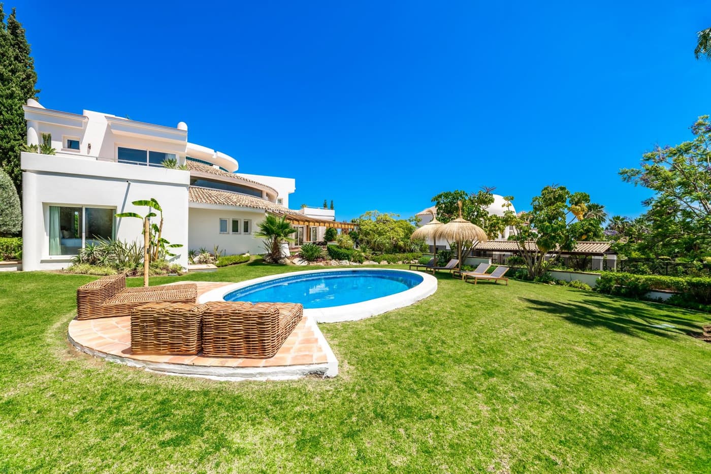 Villa Misa — luxury villa photo 1