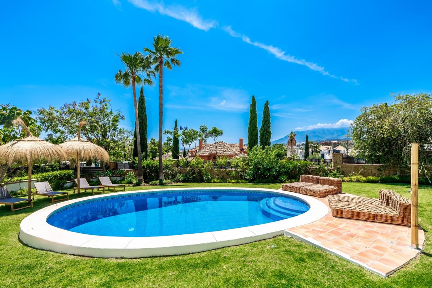 Villa Misa — luxury villa photo 2