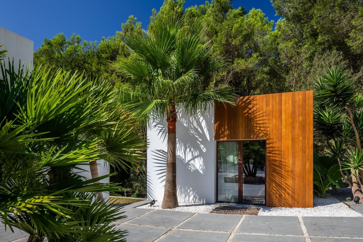Villa Aza — luxury villa photo 2