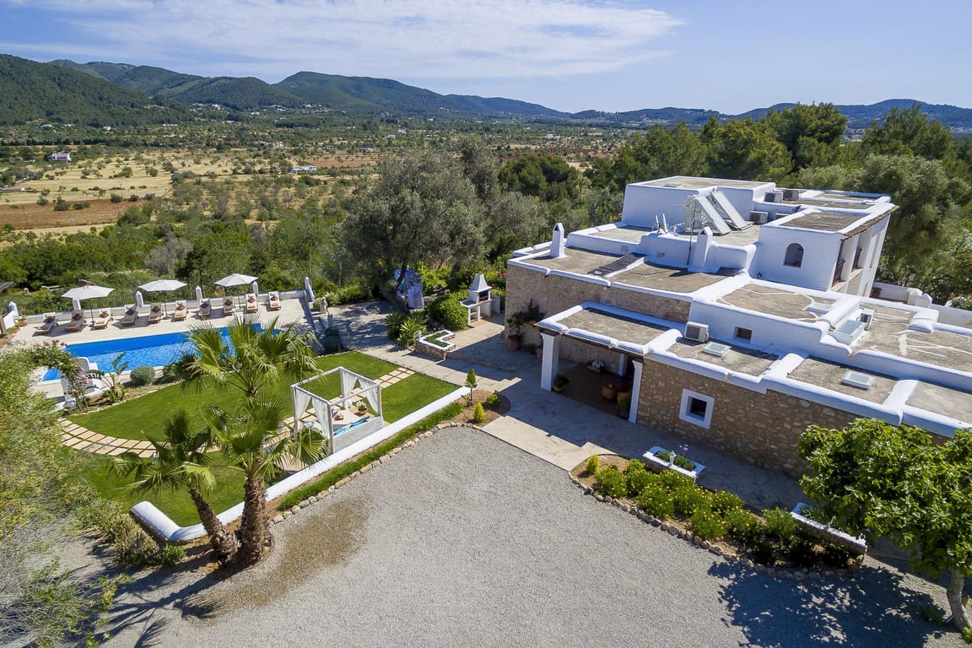 Villa Meu — luxury villa photo 2