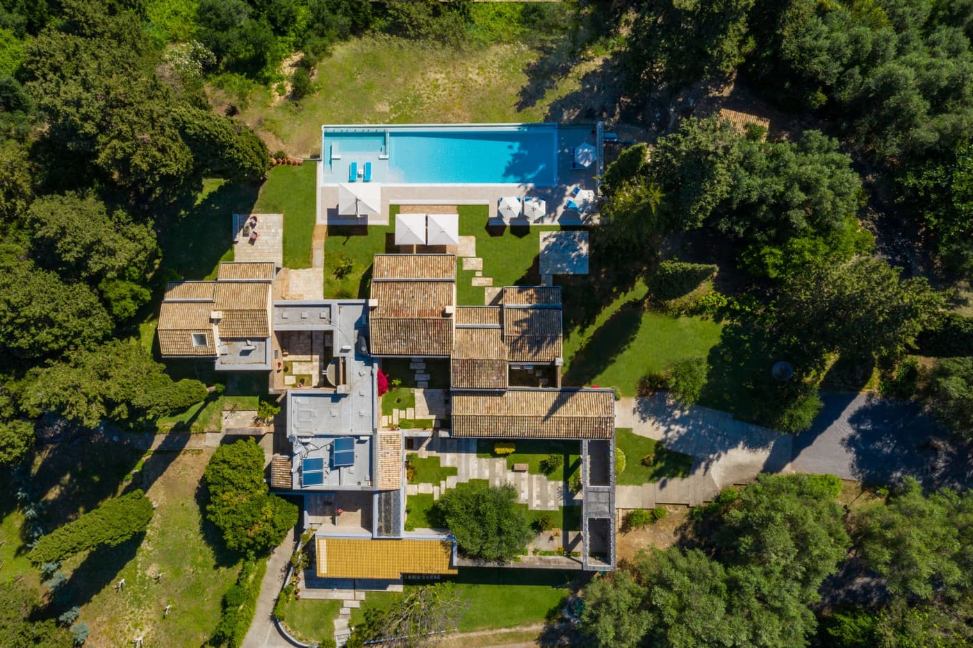 Villa Ionica — luxury villa photo 2