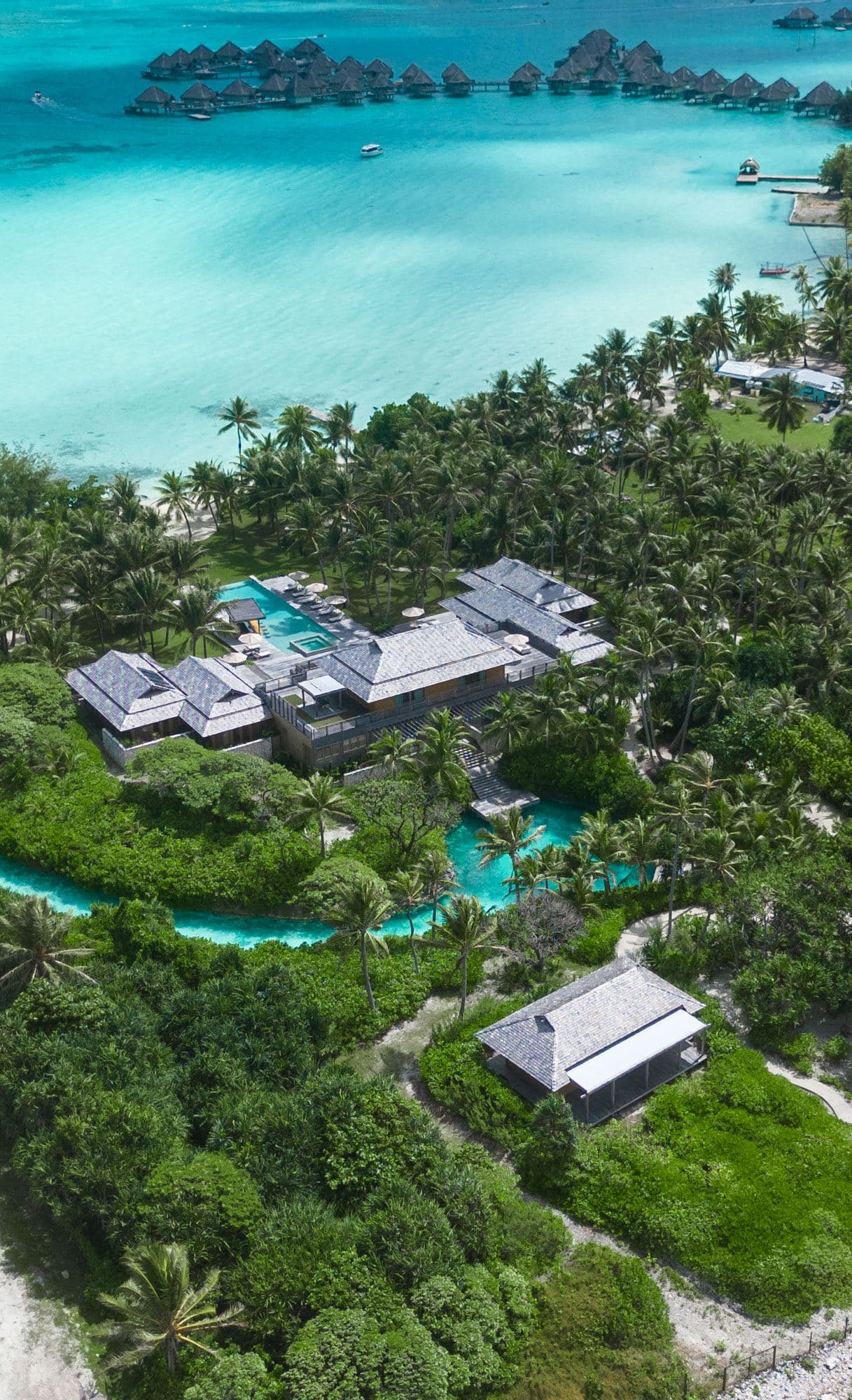 Noam Bora Bora — luxury villa photo 1