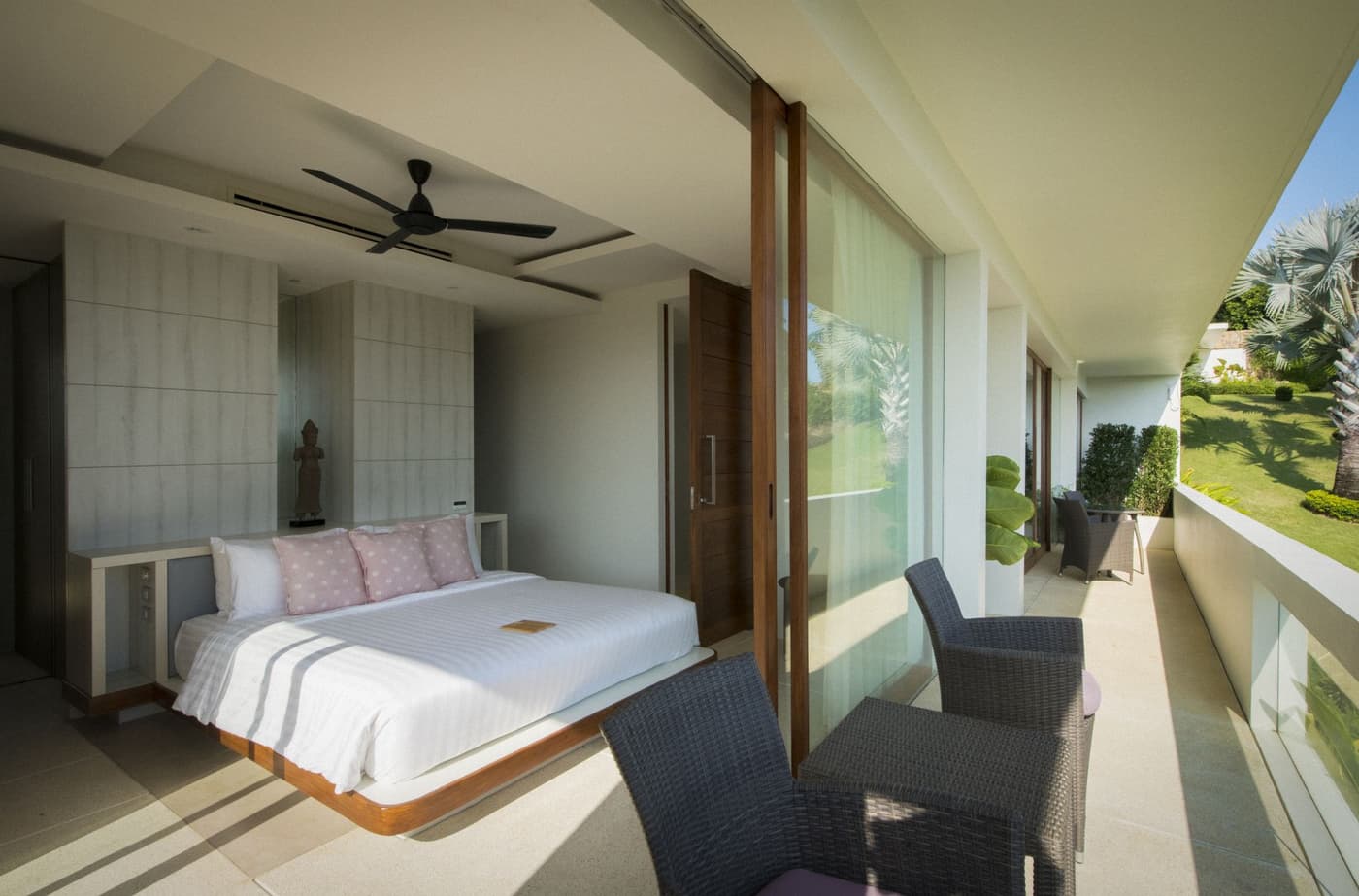 Samujana Villa 3 — luxury villa photo 3