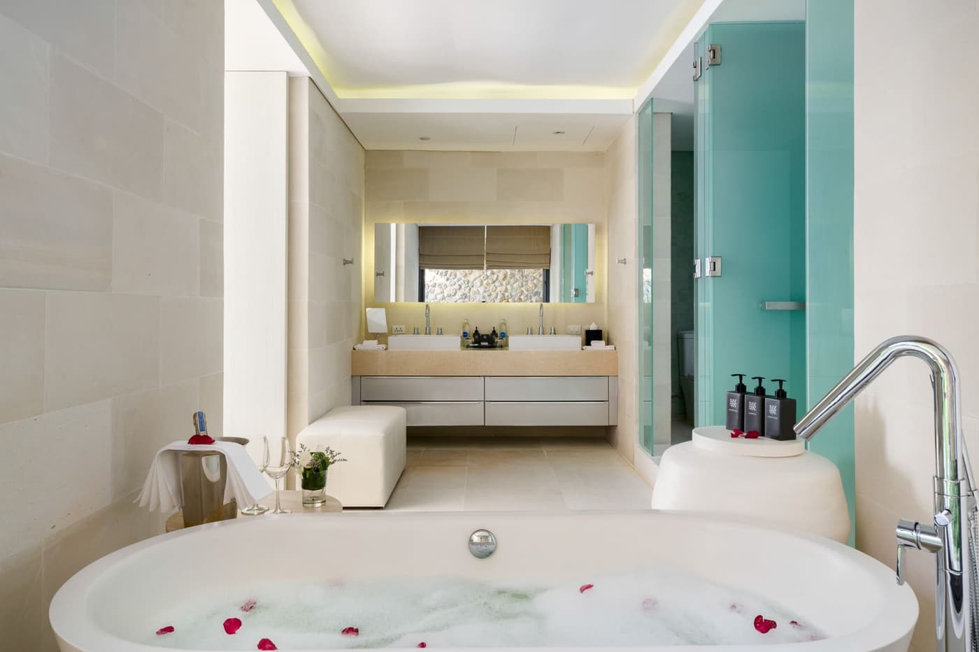 Samujana Villa 1 — luxury villa photo 2