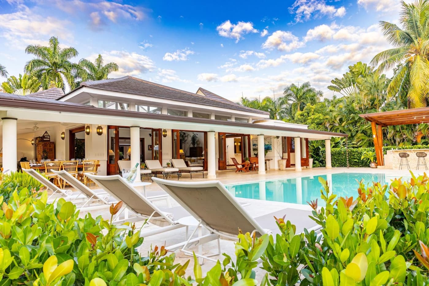 Casa Bliss — luxury villa photo 1