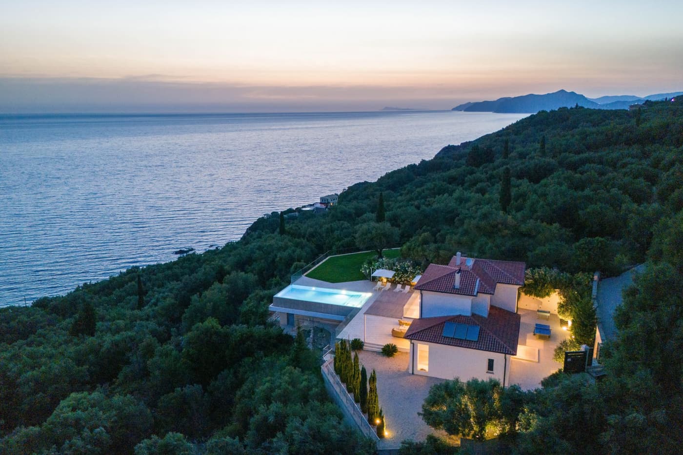 Villa Symphonia — luxury villa photo 3