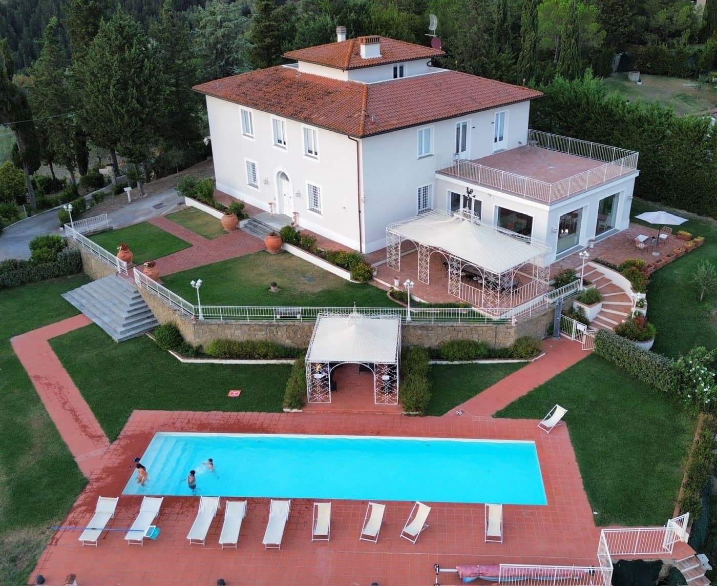 Villa Belsole — luxury villa photo 22