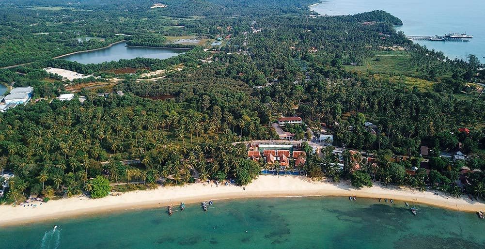 Tawantok Beach Villa 1 — luxury villa photo 15