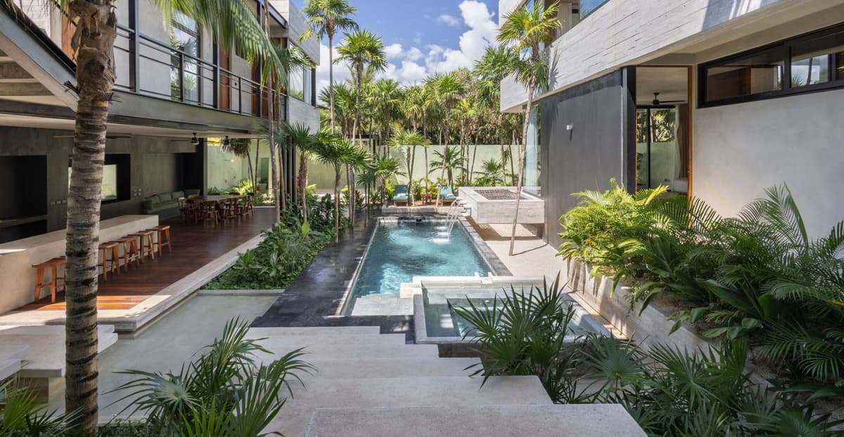 Casa Vihara — luxury villa photo 1