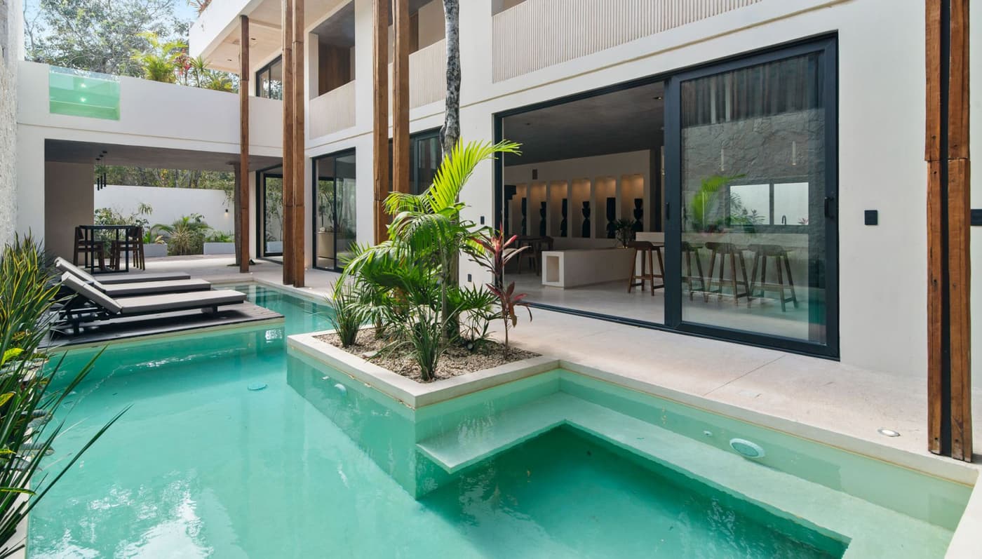 Casa Luna Estate — luxury villa photo 1
