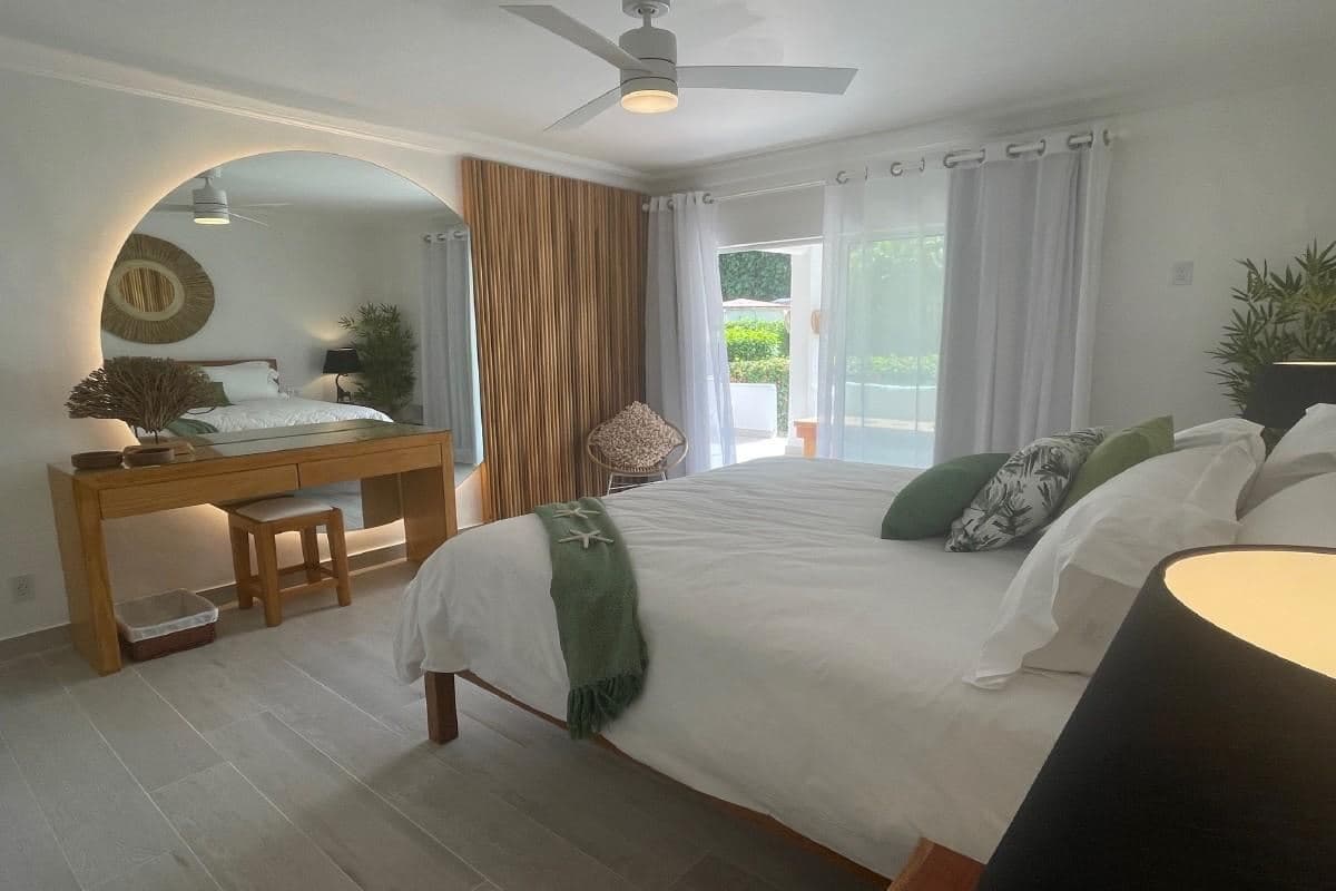 Glitter Bay 102, 49 Steps — luxury villa photo 3