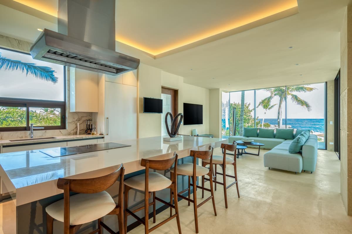 Azuree Villa — luxury villa photo 39